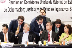 Van leyes electorales al pleno del Senado Van leyes electorales al pleno del Senado