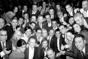 <b>PAN rumbo a la sucesi�n.</b> Augura Madero 