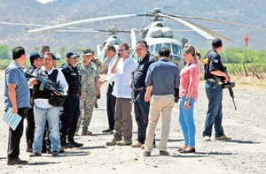 Mireles: mi destitucin, represalia del gobierno Mireles: mi destitucin, represalia del gobierno