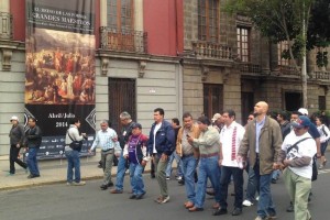 CNTE pide reconocimiento de plazas estatales