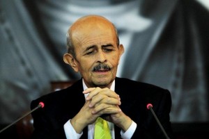 El gobernador se encuentra despachando en Casa de Gobierno y revisando los �ltimos pendientes relati