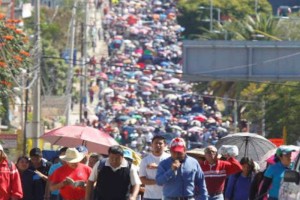 Seccin 22 prepara marcha al zcalo de Oaxaca La marcha de este mircoles se realizar por la reunin entre la Comisin Poltica y el IEEPO para a