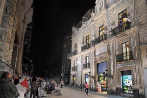 La Casa de los Azulejos es uno de los escenarios que colabora con la iniciativa Balcones de Madera p