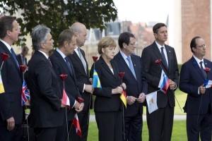 La conmemoraci�n tuvo lugar en la Puerta de Menin, monumento erigido en el camino principal por el q