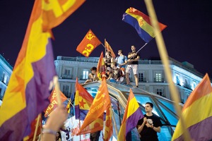 Ondea de nuevo la bandera republicana