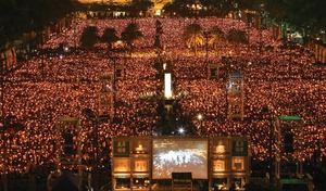 Recuerdan en HK la masacre de Tiananmen