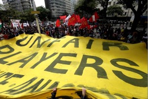 Protestan en Belo Horizonte contra Mundial de Brasil