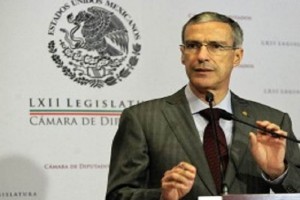 PAN pide no desviar la atenci�n de leyes secundarias