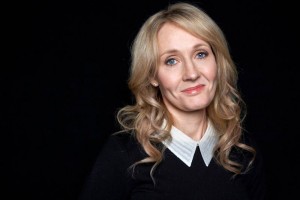 Rowling quiere escribir ms novelas policacas La escritora, que ha escrito dos novelas detectivescas bajo el seudnimo de Robert Galbraith, admiti