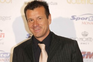 El brasile�o regresar�a a la selecci�n 'verdeamarela'