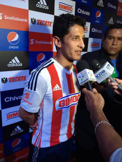 Reyna establece dos metas ambiciosas con la camiseta del Guadalajara: ser campe�n y convertirse en u