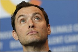 La madurez trae sus complicaciones, asegura Jude Law Dice que los papeles para su edad son complicados