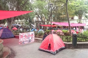 La Seccin 22 inicia protestas en el Zcalo mientras que se realizarn en Oaxaca las dos 