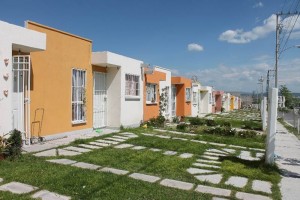 En agosto, Infonavit ampla crdito hasta por 850 mil Los derechohabientes podrn adquirir mejores viviendas y con una mejor ubicacin