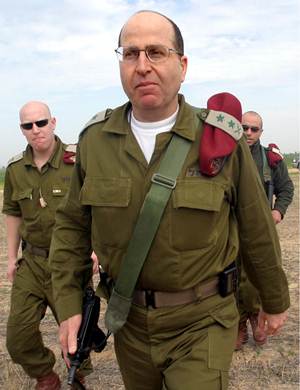 Moshe Yaalon advirti que el ejrcito israel pronto podra ampliar su operacin terrestre en la Fra