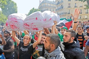 Suman 341 los palestinos muertos por ofensiva israel