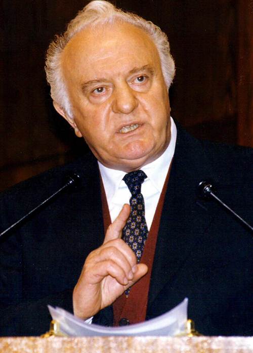 El ex presidente de Georgia Eduard Shevardnadze, figura clave del proceso de apertura democrtica de