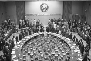 Aspiran m�s de 3 mil a los OPL