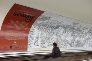 Fotografa facilitada por la RATP de un mural donde los pasajeros pueden descubrir todos los detalle