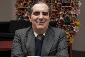 A los 30 a�os de edad fue nombrado cronista em�rito de la Ciudad de M�xico, pero decidi� proponer un