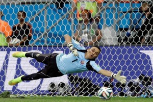Keylor Navas, nuevo jugador del Real Madrid El portero de Costa Rica durante el Mundial de Brasil 2014