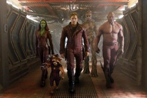 La cinta est protagonizada por Zoe Saldaa (Gamora), Bradley Cooper (Rocket Raccoon), Chris Pratt (