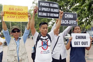 El enfrentamiento de buques vietnamitas y chinos en la zona deriv en violentas manifestaciones anti