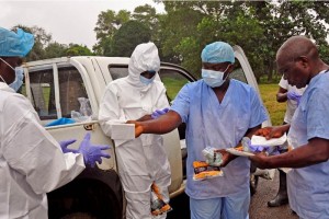 Actualmente la vacuna ZMapp lleg a Liberia y ser usada en mdicos que trabajan con infectados por 