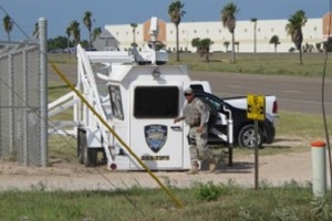 Llega primer grupo de observadores de la Guardia Nacional a la frontera entre Texas y Mxico