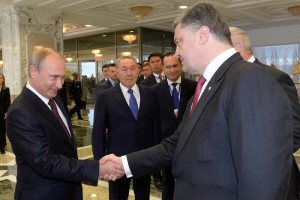 Un portavoz del Kremlin confirm el comienzo de la reunin entre los dos presidentes en Minsk