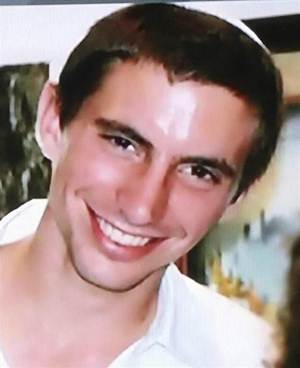 El supuesto desaparecido responde al nombre de Hadar Goldin, de 23 aos de edad y originario de Kfar