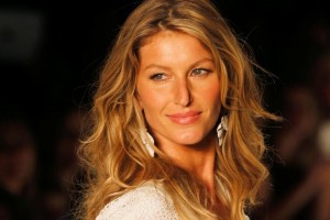 Gisele Bundchen, la ocho veces modelo mejor pagada Bundchen ha ganado 386 millones de dlares por el modelaje desde el 2001