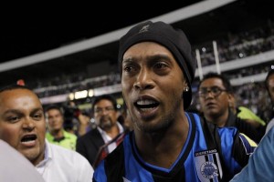 El pol�tico confirm� que pedir� una disculpa al jugador