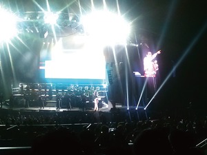 Juan Gabriel canta, baila y zapatea en Las Vegas