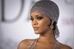 Rihanna se quej en Twitter por la decisin de la CBS