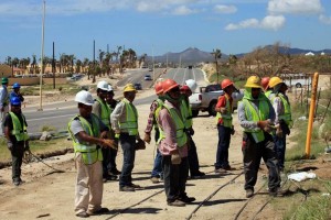 Seis mil 142 trabajadores se encuentran restableciendo la infraestructura elctrica