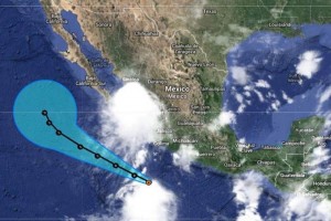 La depresi�n tropical tiene vientos m�ximos sostenidos de 55 km/hr, rachas de hasta 75 km/hr y despl