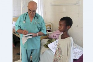 El misionero leons infectado por el virus del bola en el en el Hospital de San Juan de Dios en Lun