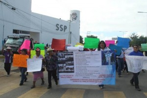 Francisca Maldonado, una de las participantes en la marcha, se�al� que la Secretar�a de Seguridad P�