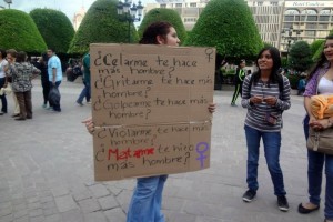 Mujeres exigieron se acabe la impunidad en una serie de asesinados de violencia de genero ocurridos 