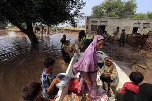 La cifra de muertos por las inundaciones causadas por lluvias monznicas se elev a 420 personas