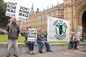 Reino Unido se suma a ofensiva contra yihadistas