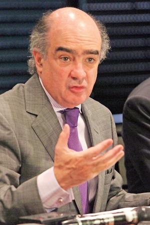 Consejeros de CFE y Pemex, con aval