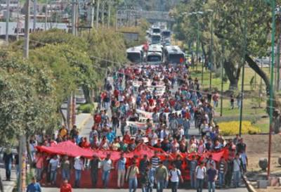 Sufren capitalinos ante protestas por Ayotzinapa