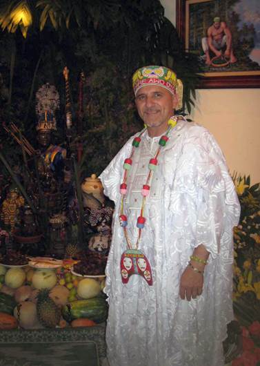 Los sujetos que lo mataron tocaron a su puerta con arreglos frutales