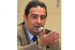 El director de TV UNAM, Ernesto Vel�zquez (en la imagen), firm� dos convenios de colaboraci�n y copr