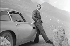 Exponen el arte de James Bond en museo de Rterdam