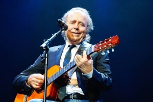 FESTEJO. La ceremonia de premiacin se realizar el 20 de noviembre prximo en Las Vegas, y uno de los moment