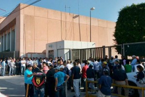 Llegan invitados al Congreso de Chilpancingo para la toma de protesta de Rogelio Ortega