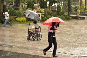 Mantienen alerta debido a una baja presi�n en el Pac�fico